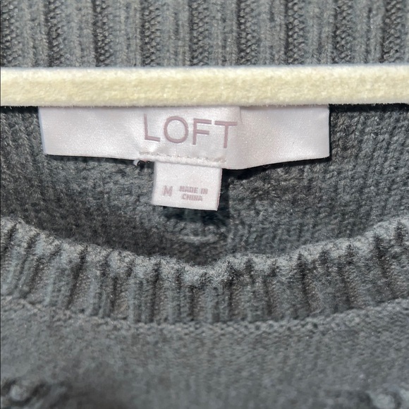 LOFT Women's Olive Knit Sweater - Picture 2 of 9